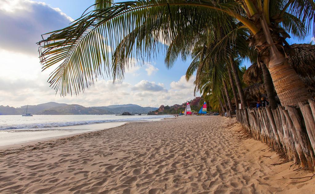 Hotel Villa Mexicana Zihuatanejo Kültér fotó